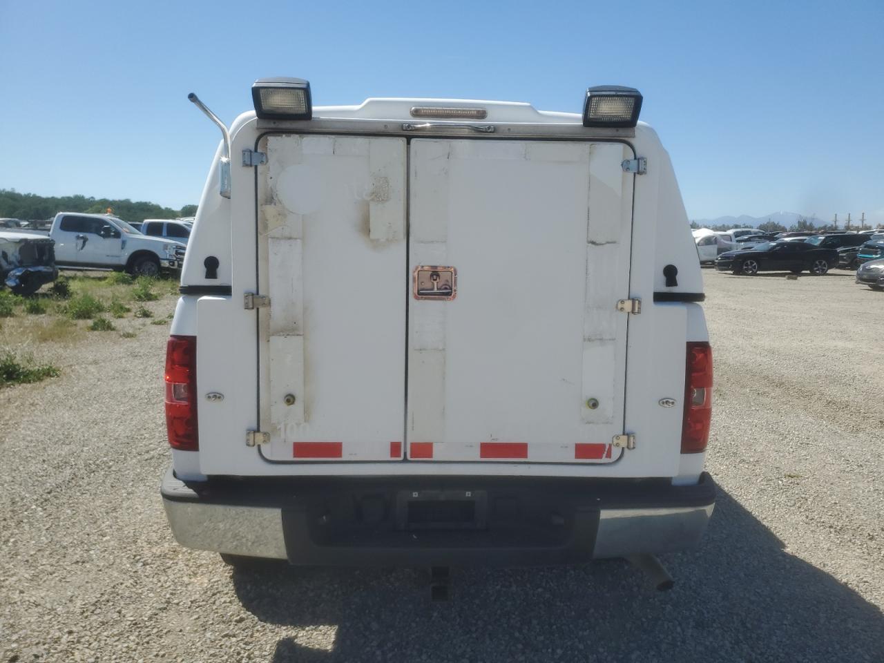 2011 Chevrolet Silverado K1500 Hybrid VIN: 3GCUKUEJ7BG299991 Lot: 48354385