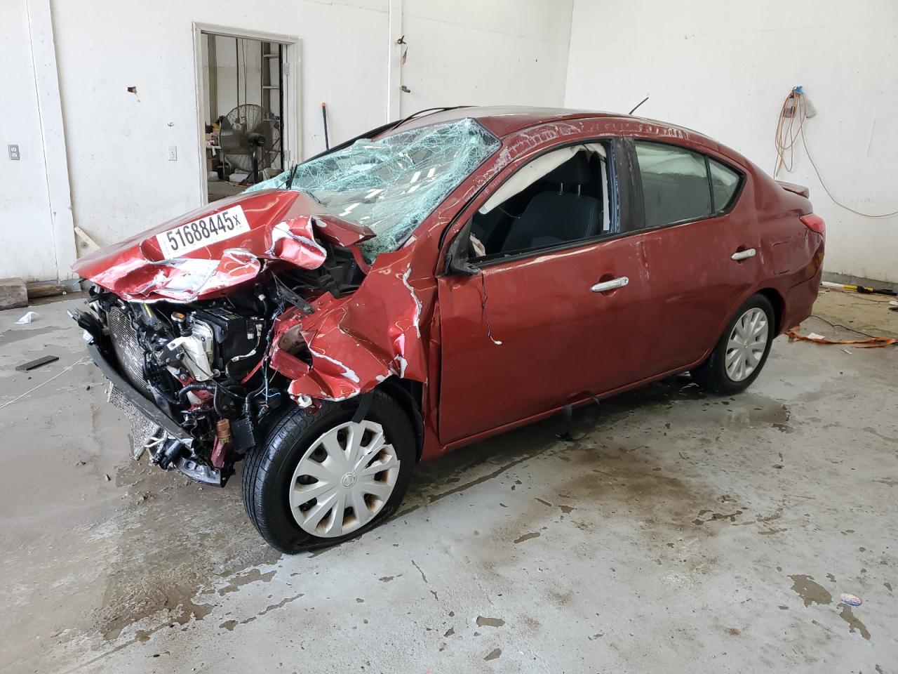 2018 Nissan Versa S zu verkaufen in Madisonville, TN - Rollover