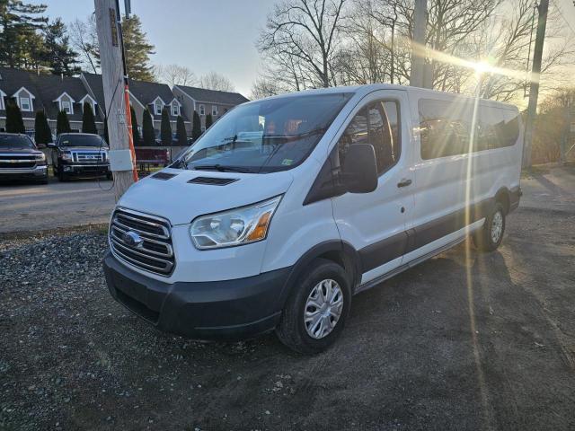 Minivans FORD TRANSIT 2015 Biały
