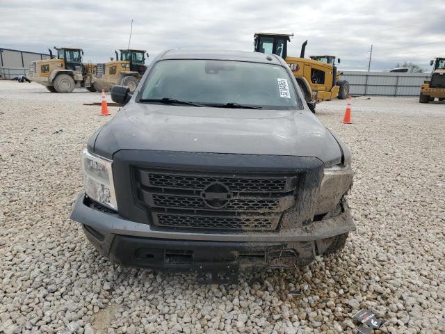  NISSAN TITAN 2021 Szary