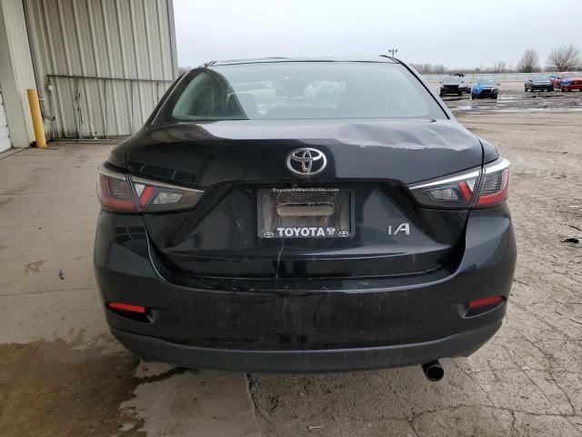  TOYOTA YARIS 2018 Черный