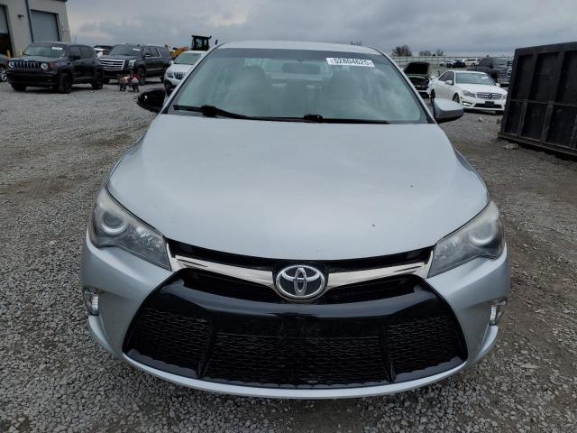 Sedans TOYOTA CAMRY 2017 Silver