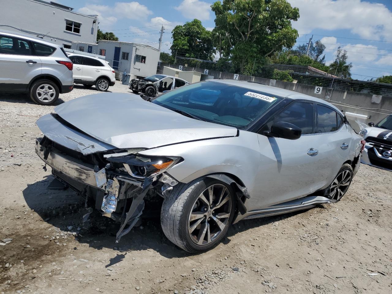2016 Nissan Maxima 3.5S for Sale in Opa Locka, FL - Front End