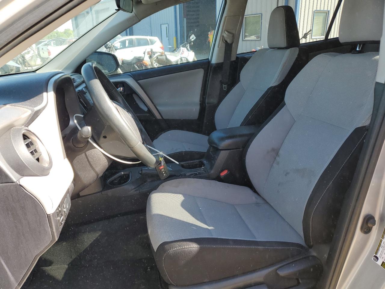 2017 Toyota Rav4 Xle VIN: 2T3WFREV3HW344320 Lot: 52495515