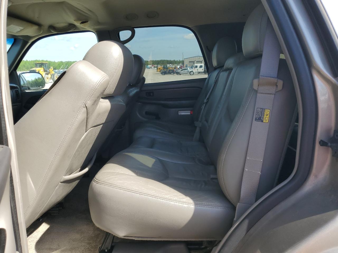 2003 Chevrolet Tahoe C1500 VIN: 1GNEC13Z23J232649 Lot: 53749185