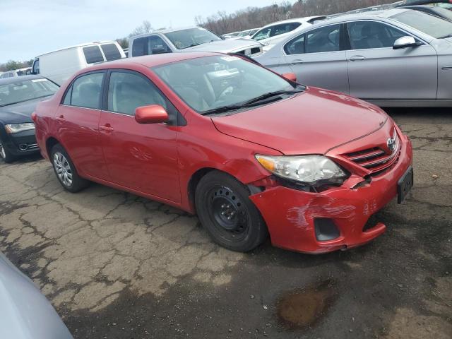  TOYOTA COROLLA 2013 Czerwony