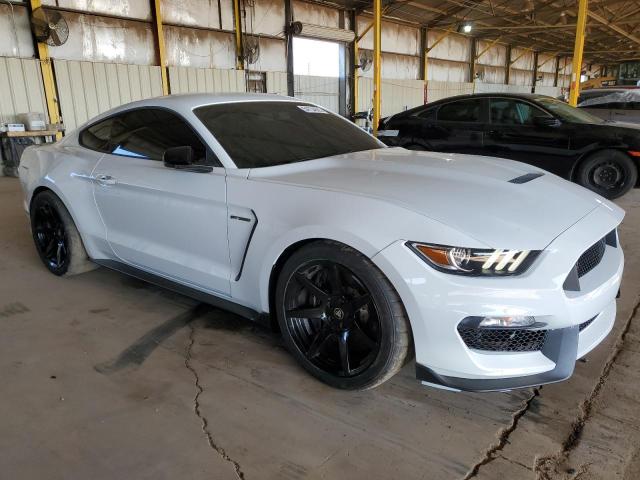 Coupet FORD MUSTANG 2017 White