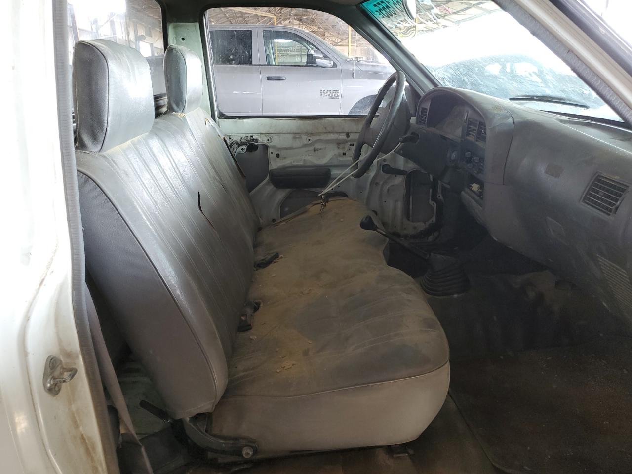 1991 Toyota Pickup 1/2 Ton Short Wheelbase VIN: JT4RN81A1M5104102 Lot: 93150235