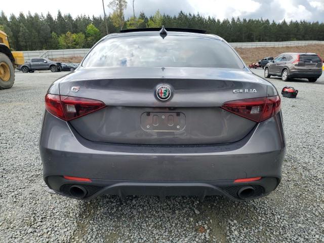  ALFA ROMEO GIULIA 2018 Gray