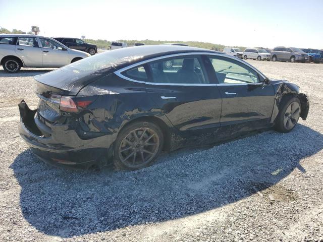  TESLA MODEL 3 2018 Czarny