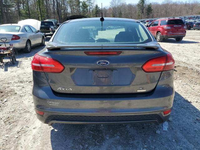 Sedans FORD FOCUS 2015 Szary