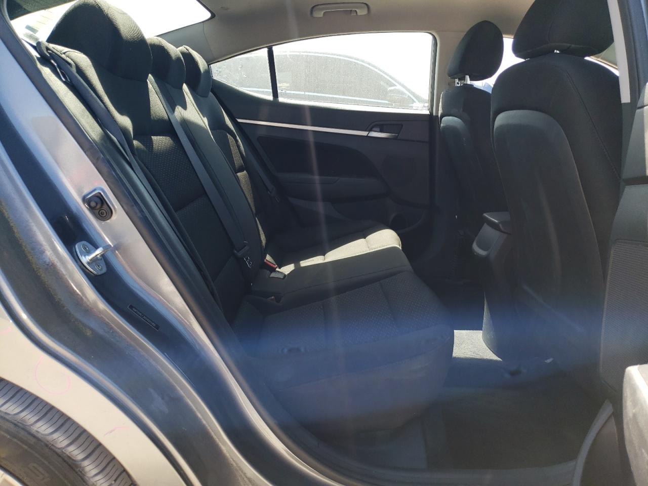 2019 Hyundai Elantra Sel VIN: 5NPD84LF2KH405588 Lot: 55239275