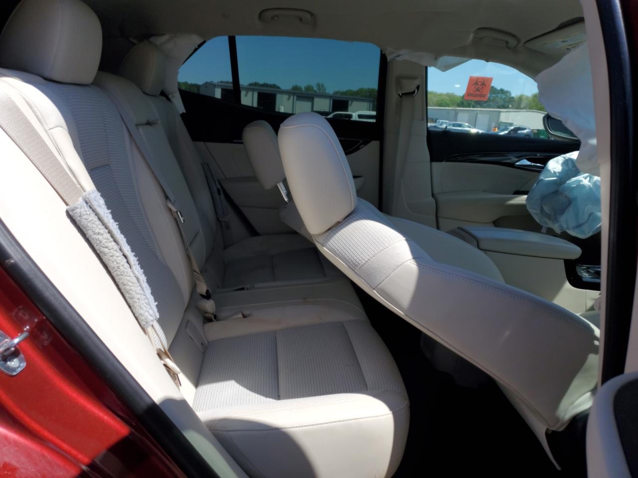 2021 Buick Envision Preferred VIN: LRBAZLR44MD163572 Lot: 52320595