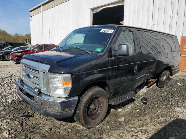 2013 Ford Econoline E350 Super Duty Wagon  