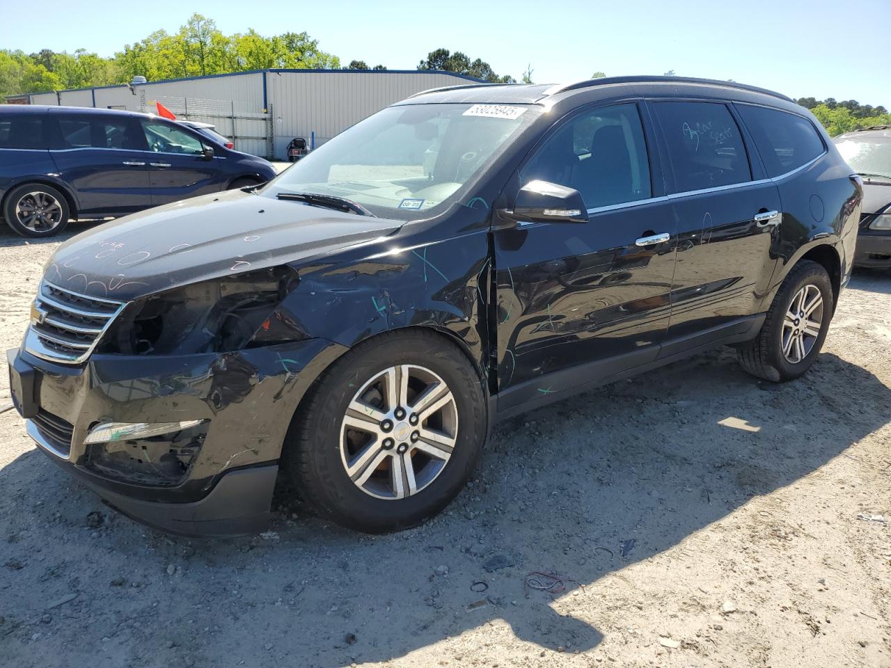 2016 Chevrolet Traverse Lt للبيع في Hampton، VA - Front End