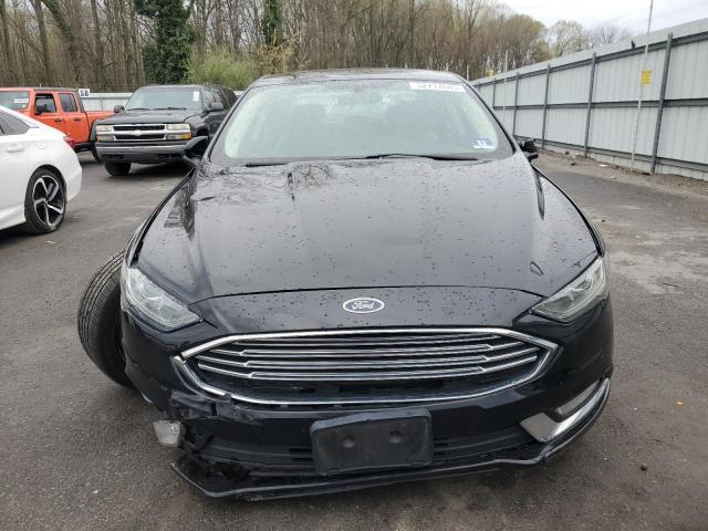  FORD FUSION 2017 Czarny