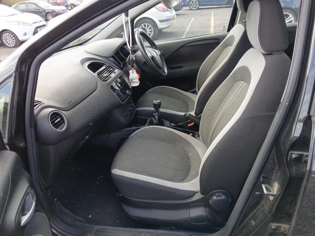 2013 FIAT PUNTO 1.4 EASY 5DR