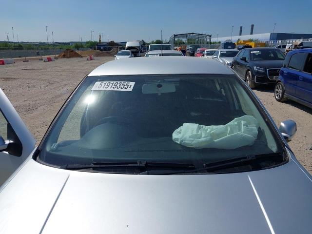 2003 VOLKSWAGEN GOLF MATCH