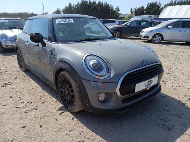 2018 MINI COOPER