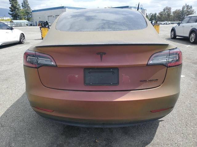  TESLA MODEL 3 2022 Два тона