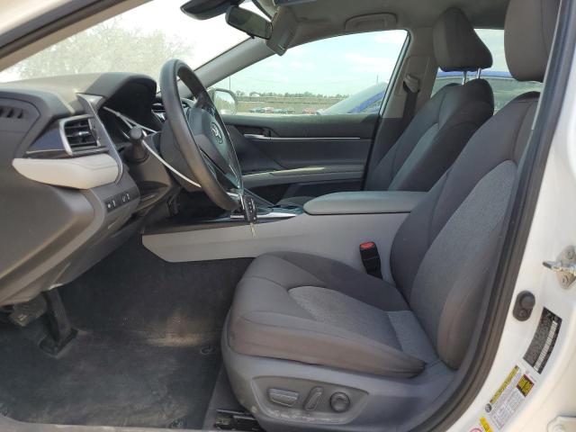  TOYOTA CAMRY 2019 Biały