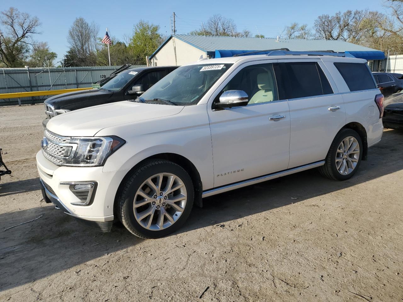 Wichita, KS에서 판매 중인 2018 Ford Expedition Platinum - Side