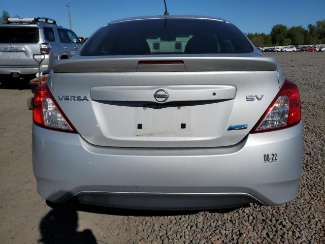  NISSAN VERSA 2015 Silver