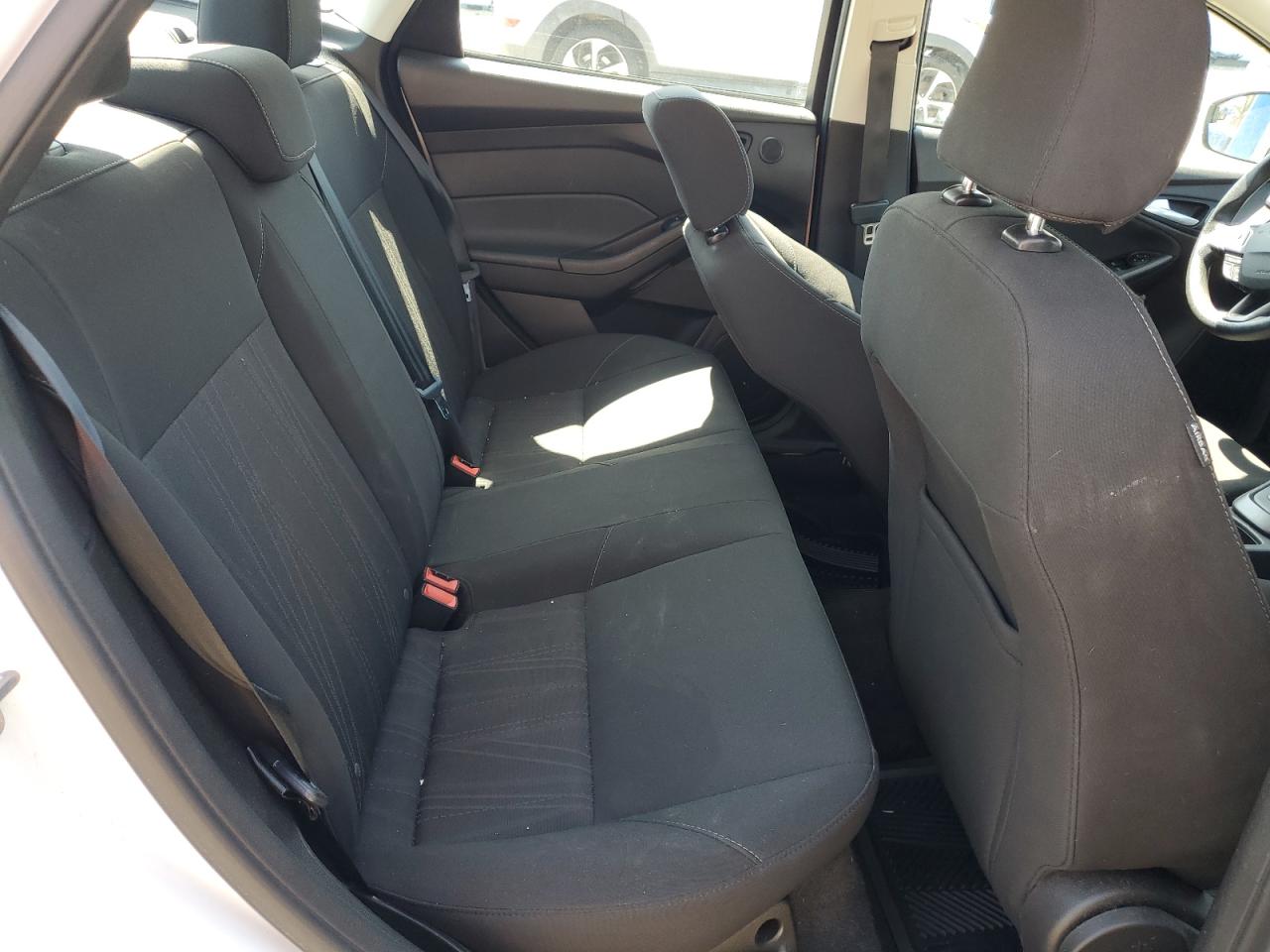1FADP3H29HL242371 FORD FOCUS 2017