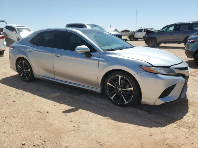  TOYOTA CAMRY 2018 Silver