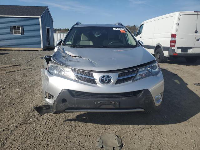  TOYOTA RAV4 2015 Srebrny
