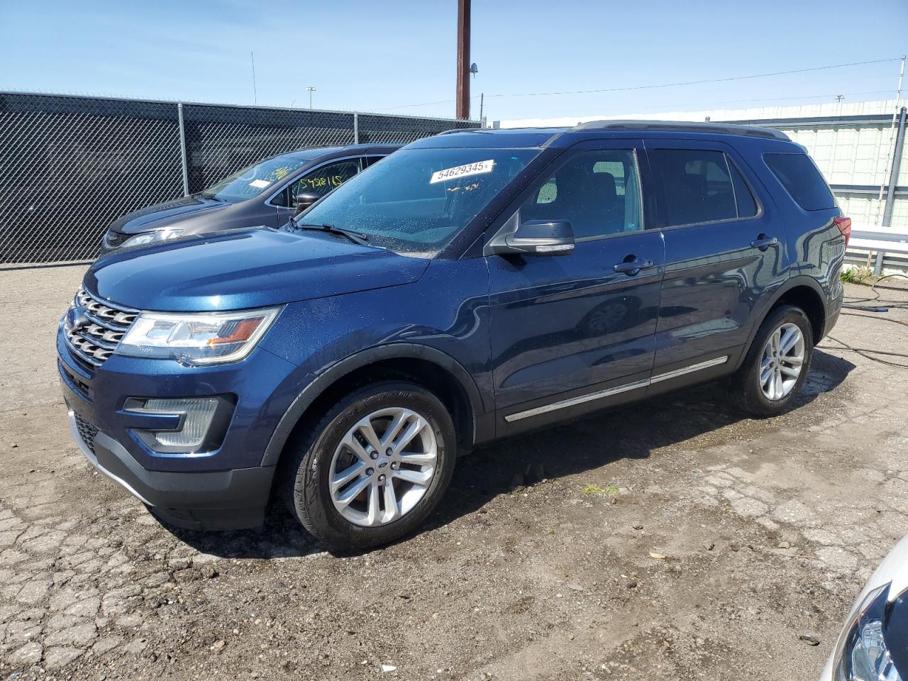 2017 Ford Explorer Xlt en Venta en Woodhaven, MI - Minor Dent/Scratches