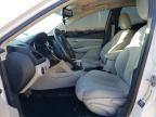2013 Dodge Dart Sxt продається в London, ON - Rear End