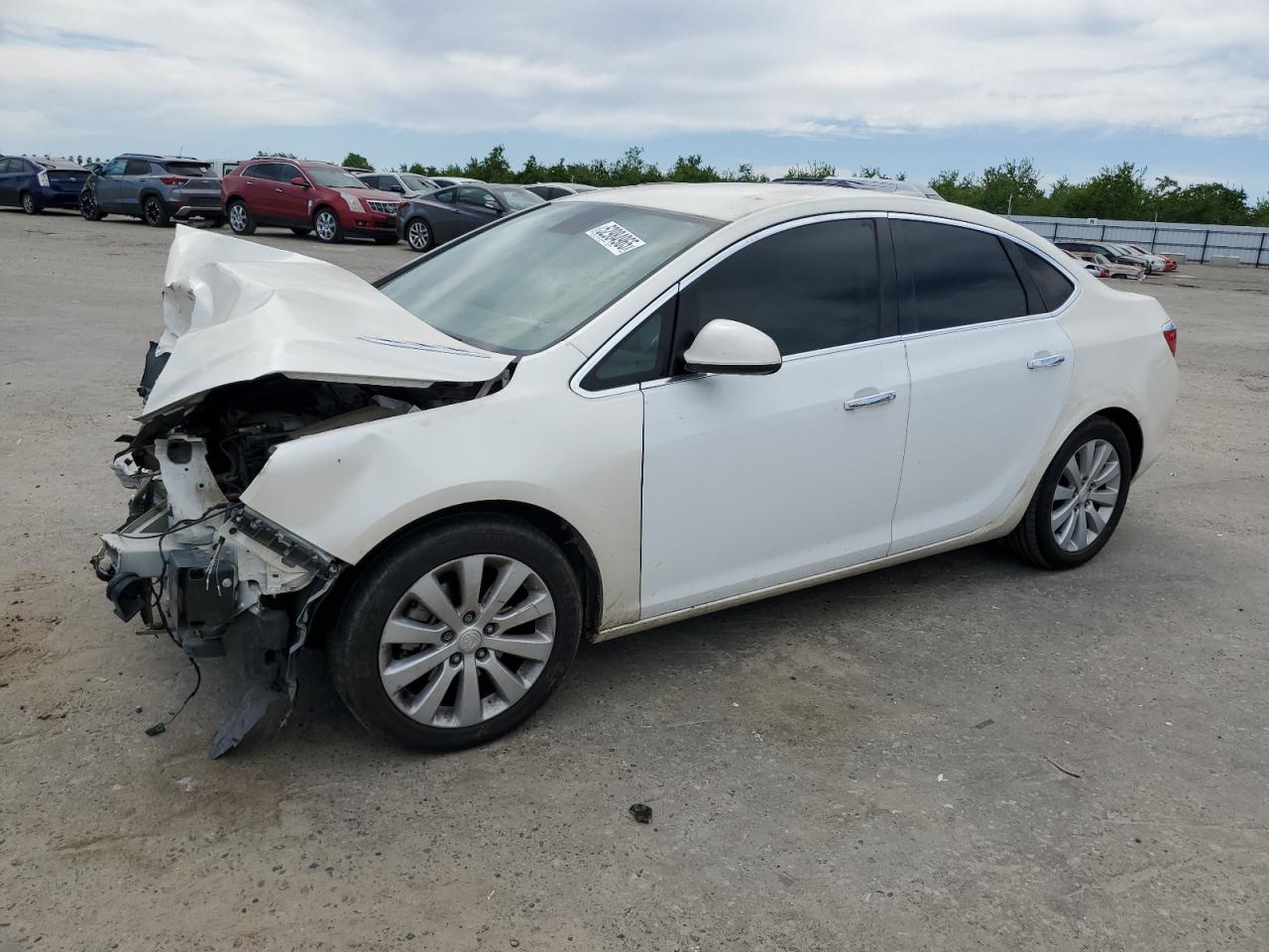 2016 Buick Verano for Sale in Fresno, CA - Front End