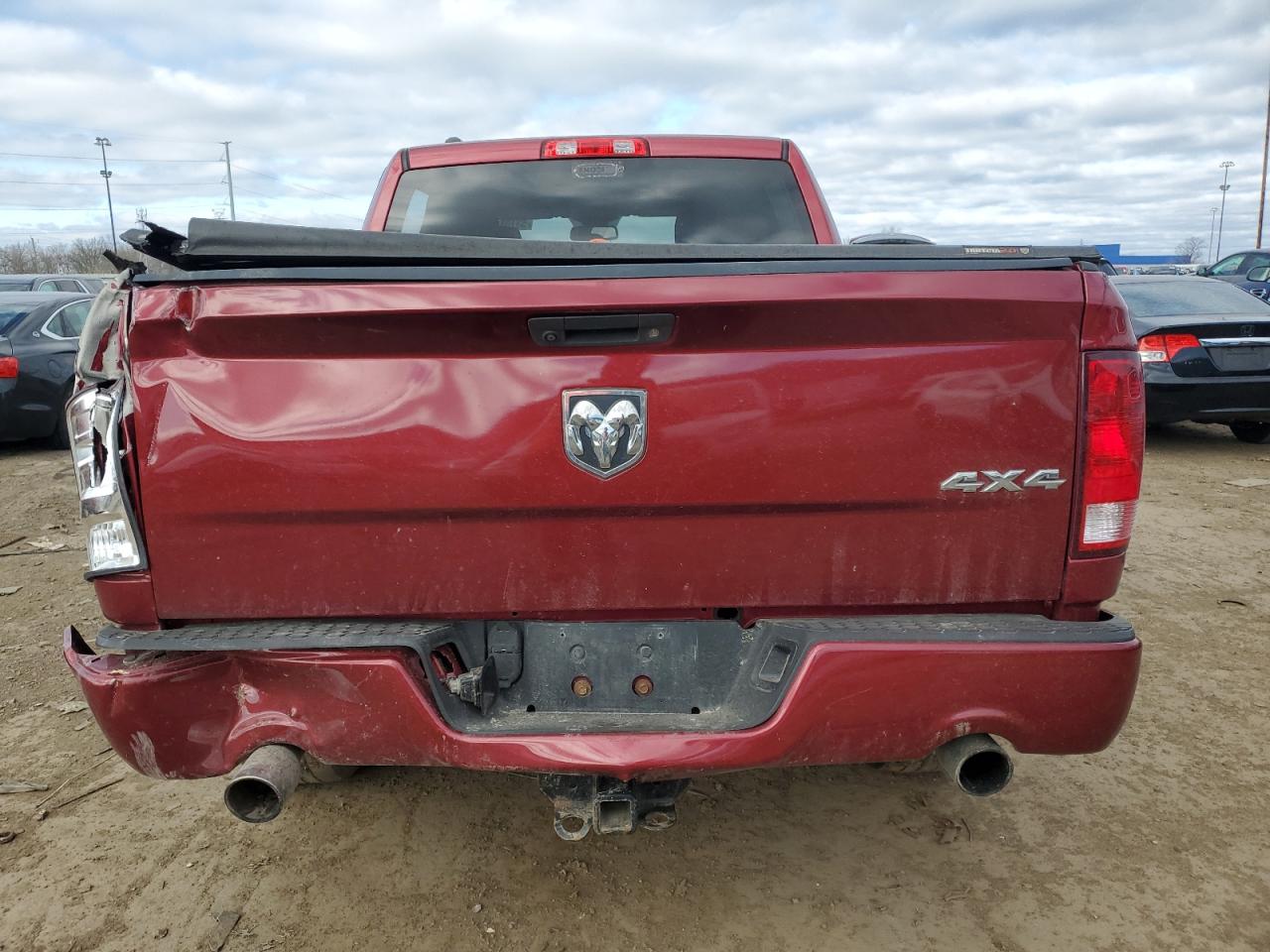 2015 Ram 1500 St VIN: 1C6RR7KT4FS647969 Lot: 53108795