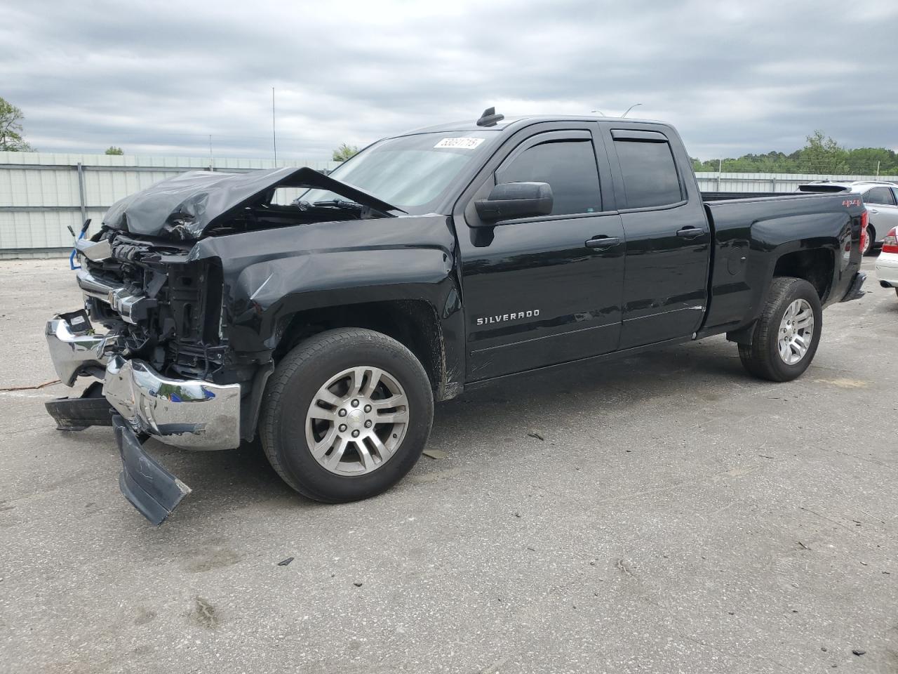 Dunn, NC에서 판매 중인 2018 Chevrolet Silverado K1500 Lt - Front End