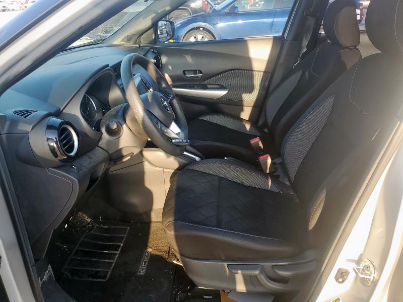  NISSAN KICKS 2019 Сріблястий