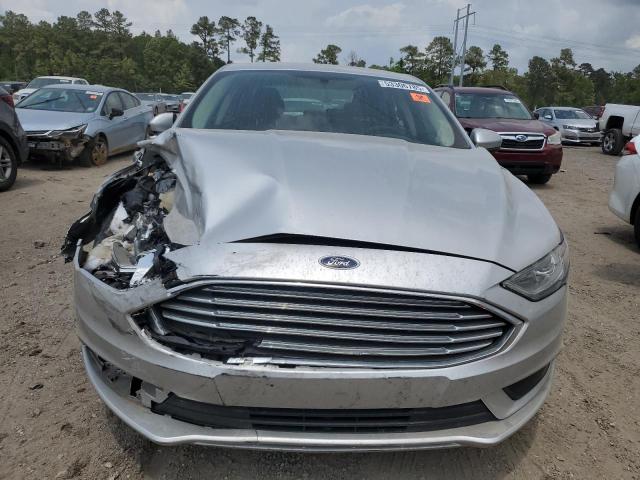  FORD FUSION 2018 Серебристый