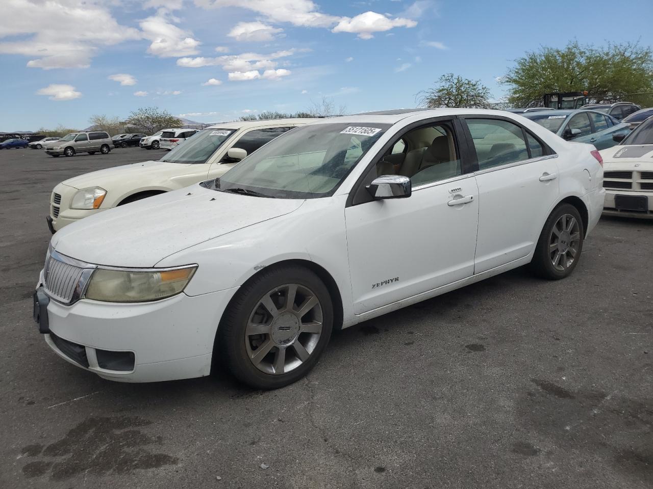 2006 Lincoln Zephyr  zu verkaufen in North Las Vegas, NV - Front End