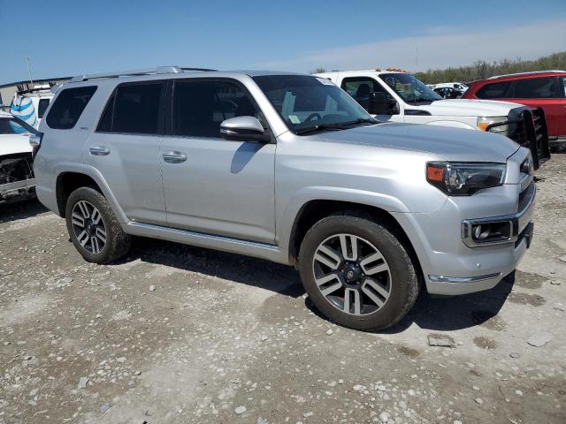 Паркетники TOYOTA 4RUNNER 2015 Сріблястий