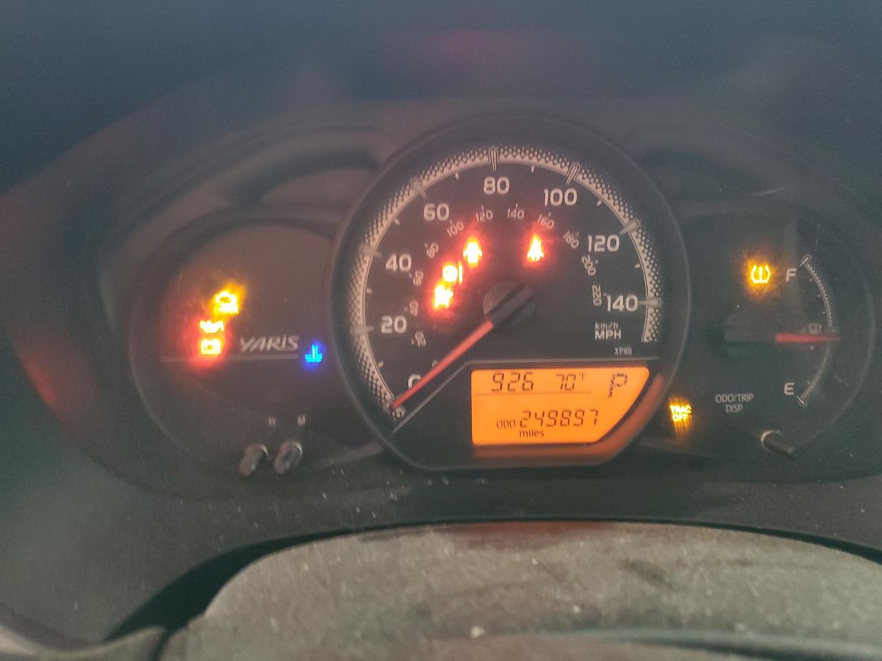 vnkjtud39fa036576 VNKJTUD39FA036576 2015 Toyota Yaris