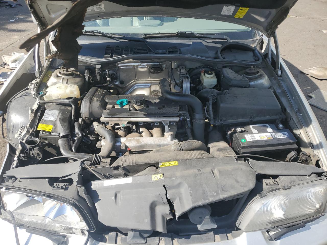 2001 Volvo C70 Turbo VIN: YV1NK53D41J024772 Lot: 54746435