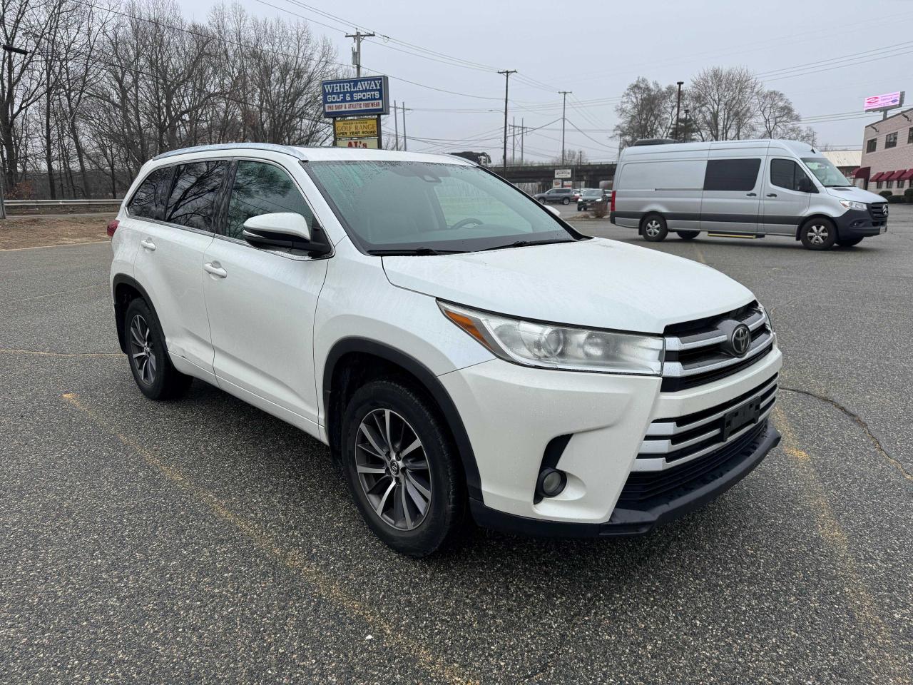 2017 Toyota Highlander Se de vânzare în North Billerica, MA - Normal Wear