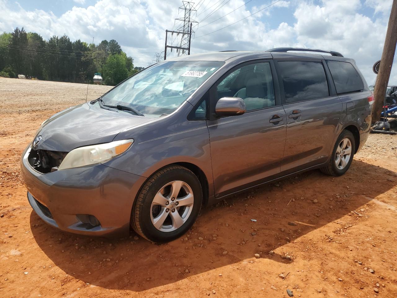 2013 Toyota Sienna Le for Sale in China Grove, NC - Front End