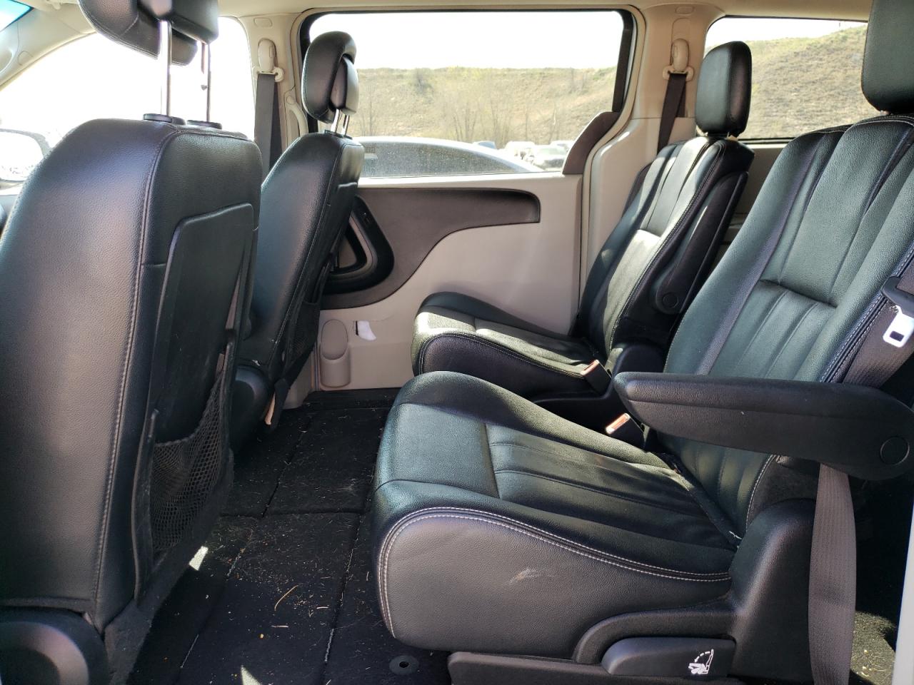 2016 Chrysler Town & Country Touring VIN: 2C4RC1BG4GR231644 Lot: 54137225