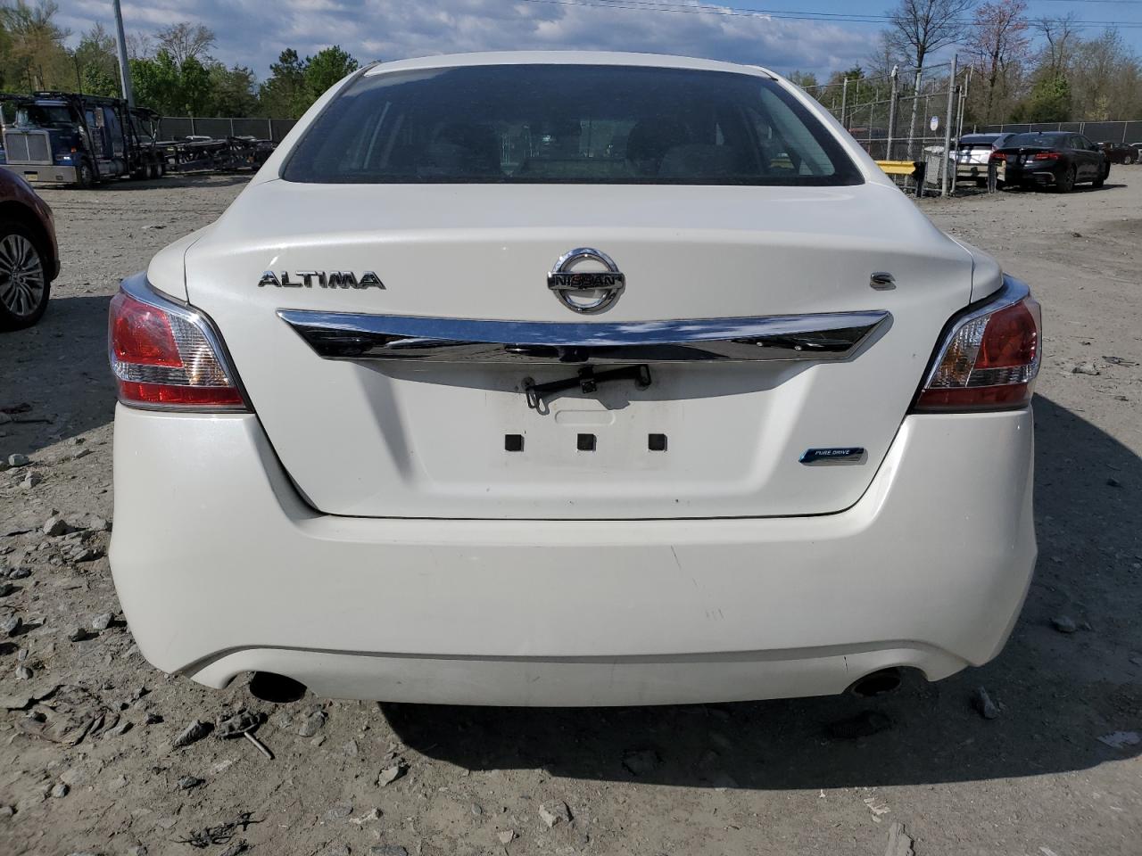 2014 Nissan Altima 2.5 VIN: 1N4AL3AP3EN333303 Lot: 52984635