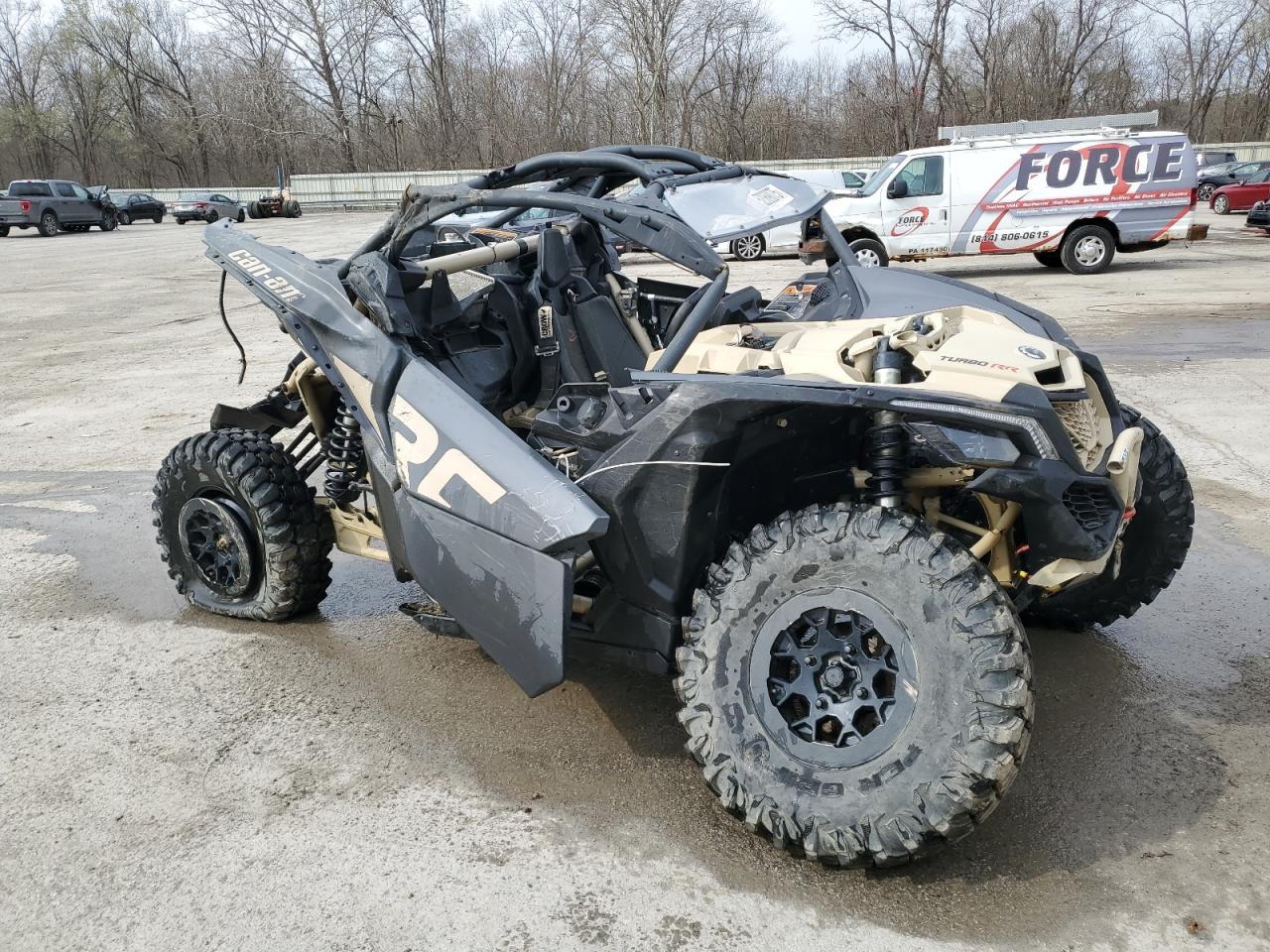 2023 Can-Am Maverick X3 X Rc 64 Turbo Rr zu verkaufen in Ellwood City, PA - All Over
