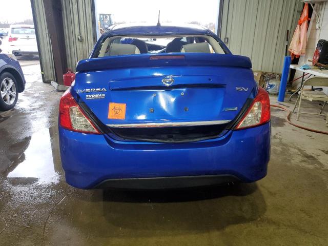 NISSAN VERSA 2015 Granatowy