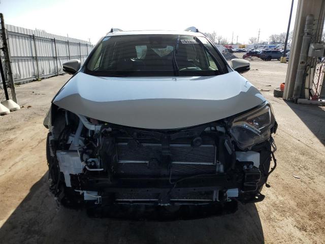 Parquets TOYOTA RAV4 2016 White