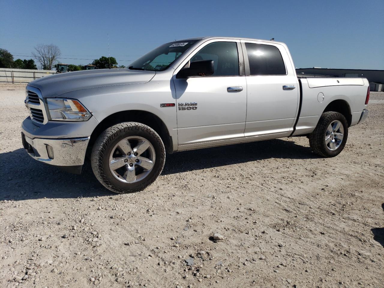 2016 Ram 1500 Slt for Sale in New Braunfels, TX - Minor Dent/Scratches