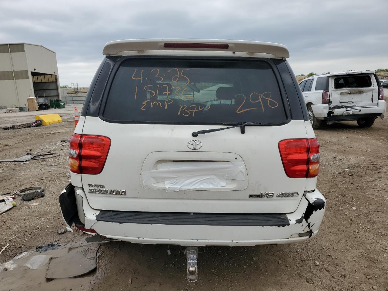2002 Toyota Sequoia Limited VIN: 5TDBT48A32S064411 Lot: 54615765